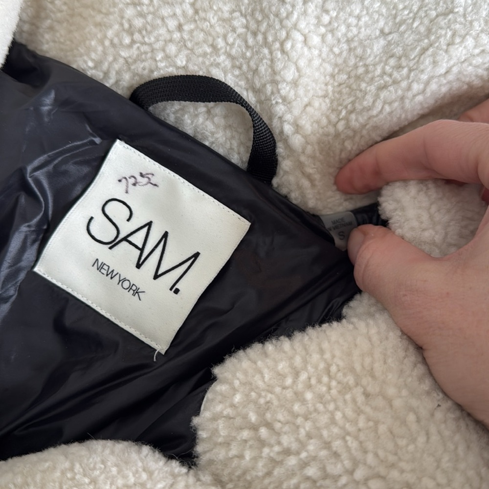 SAM. Puffer - Picture 3 of 8